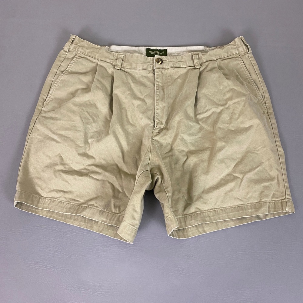 Eddie Bauer Chino Shorts Men's 42 Khaki Pleated Tan Cotton Side Elastic Waist